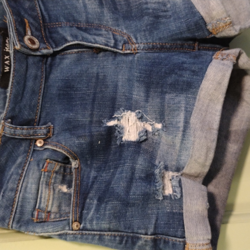 Wax Jean size small cuffed jean shorts - Picture 3 of 5